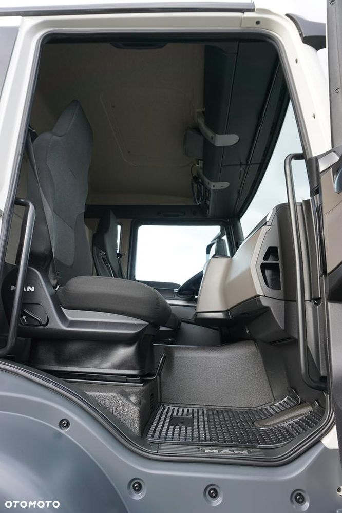 MAN TGS / 26.360 / EURO 6 / CHŁODNIA + WINDA / 20 PALET - 8