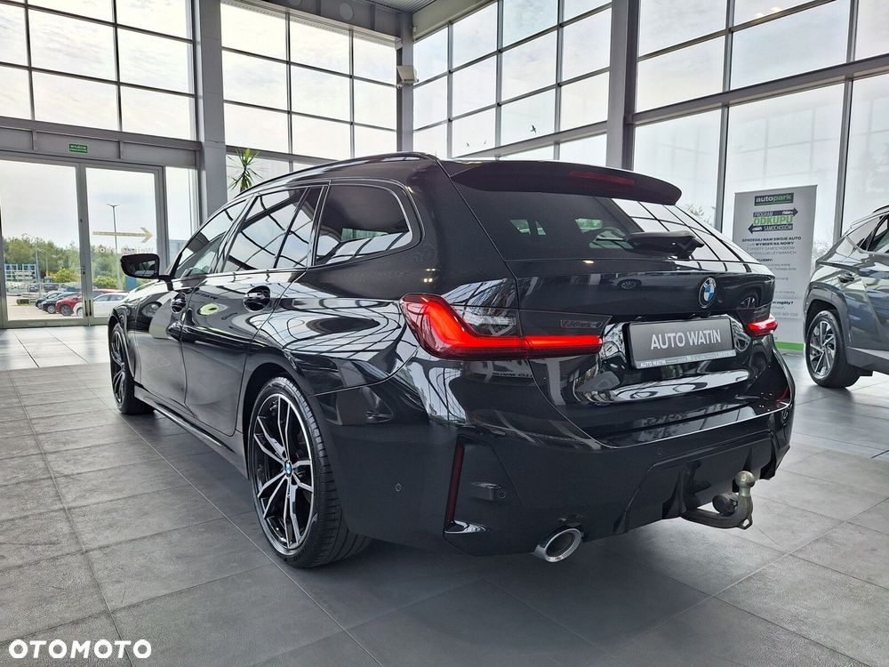 BMW Seria 3 320d xDrive M Sport sport - 2