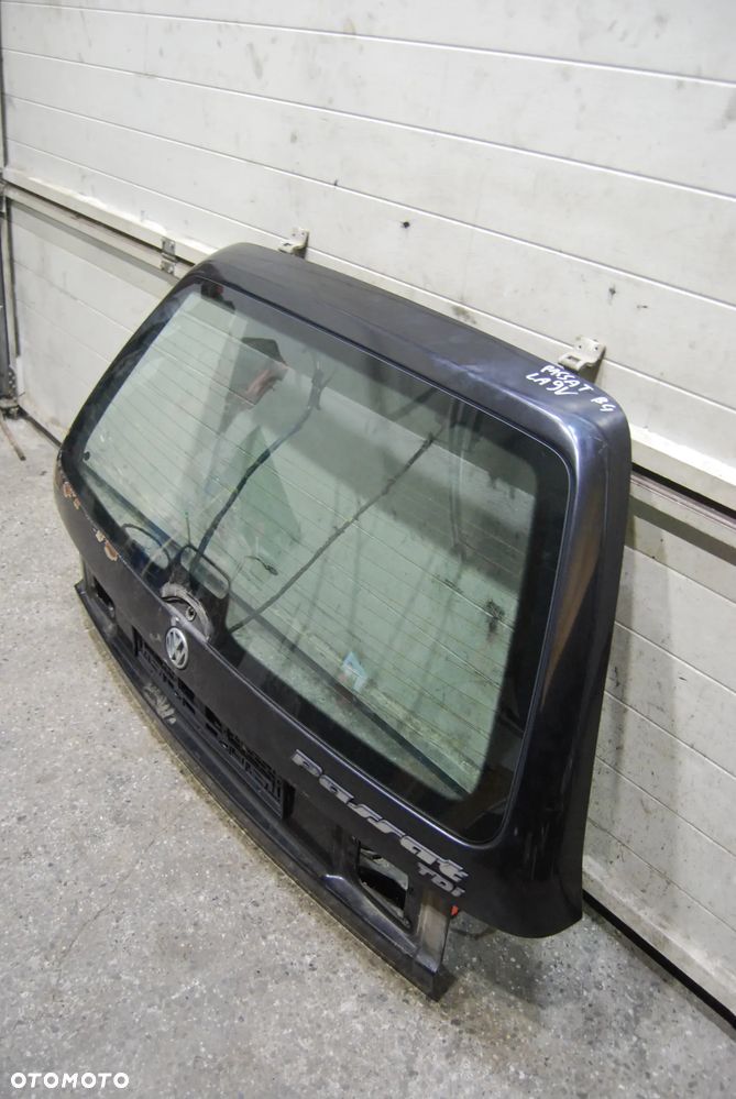 KLAPA BAGAŻNIKA TYŁ TYLNA VW PASSAT B4 KOMBI LA9V - 3