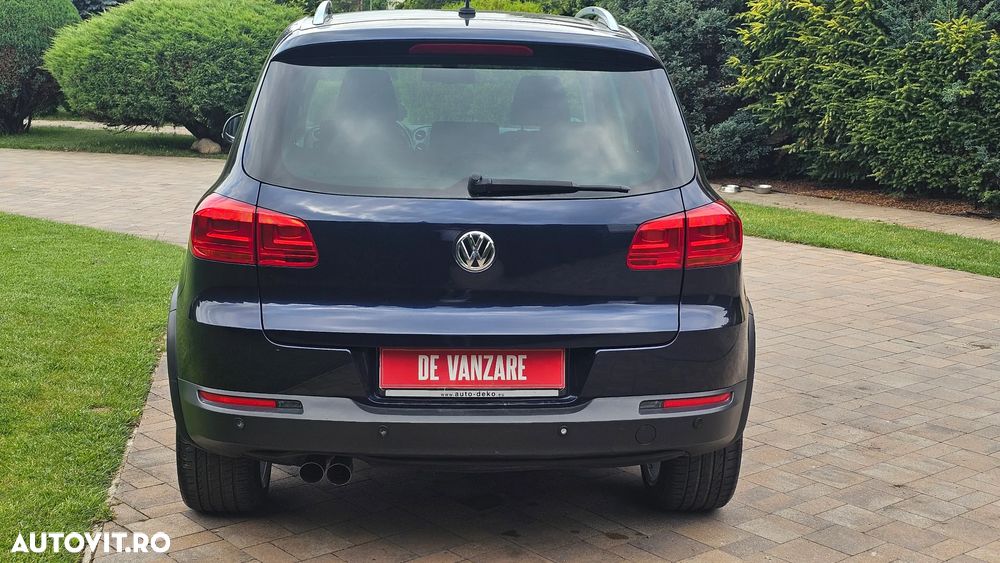 Volkswagen Tiguan 2.0 TDI 4Motion DSG Sport & Style - 9