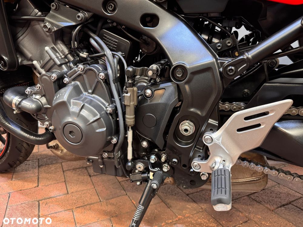 Yamaha Tracer - 12
