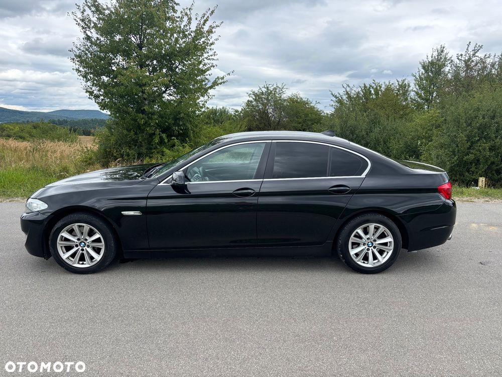 BMW Seria 5 520i - 5