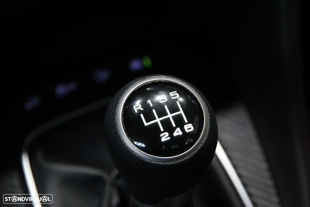 MG ZS 1.0 T-GDI Luxury - 16