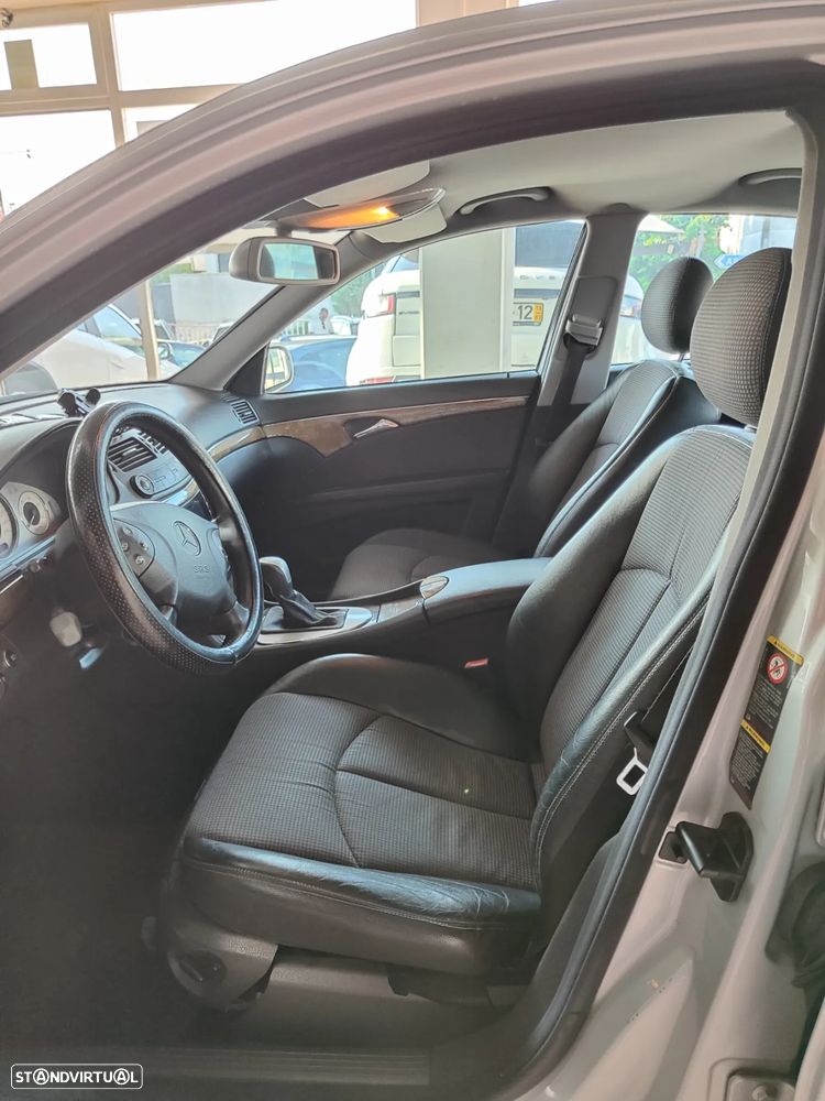 Mercedes-Benz E 220 CDi Avantgarde - 14