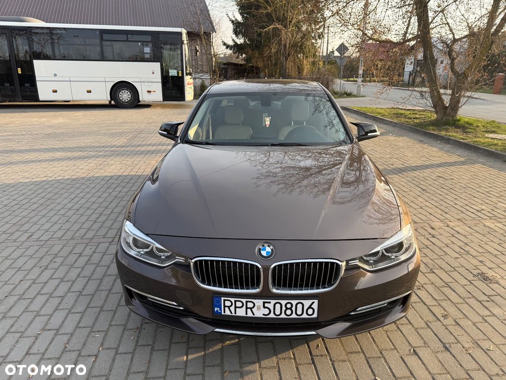 BMW Seria 3 318d Luxury Line - 5