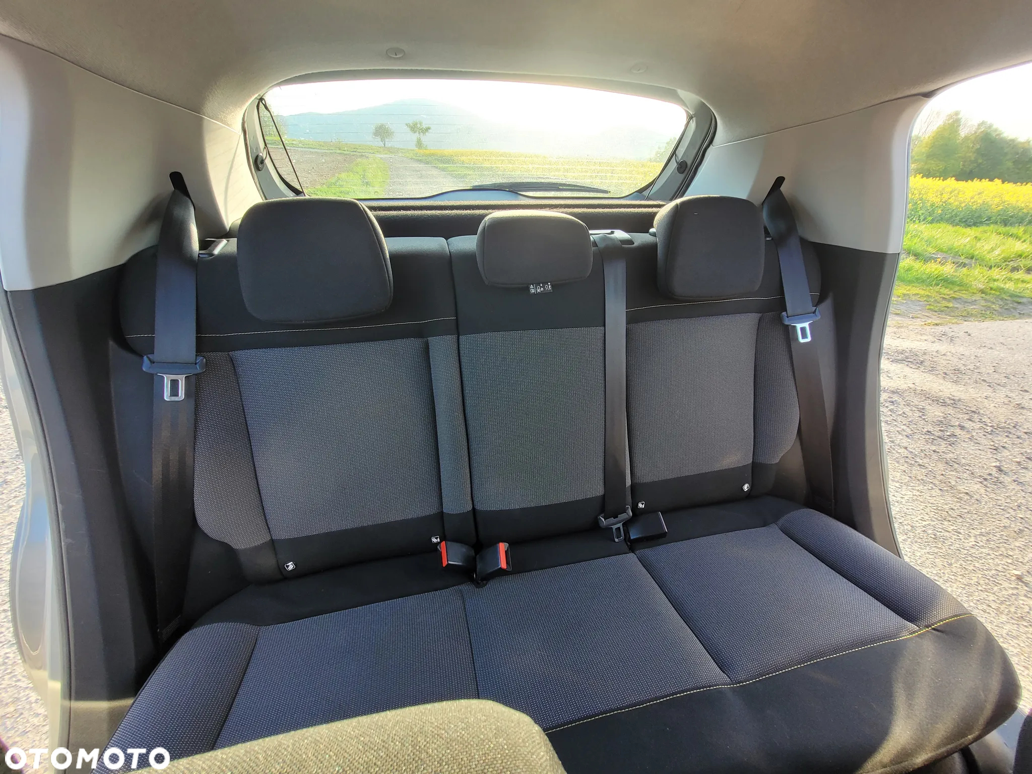 Citroën C3 1.5 BlueHDi Shine - 8