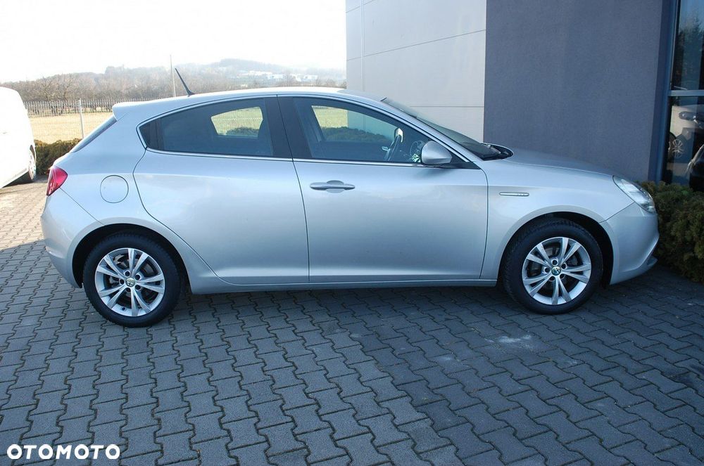 Alfa Romeo Giulietta - 18