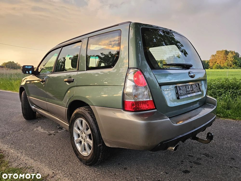 Subaru Forester 2.0 XC Celebration - 3