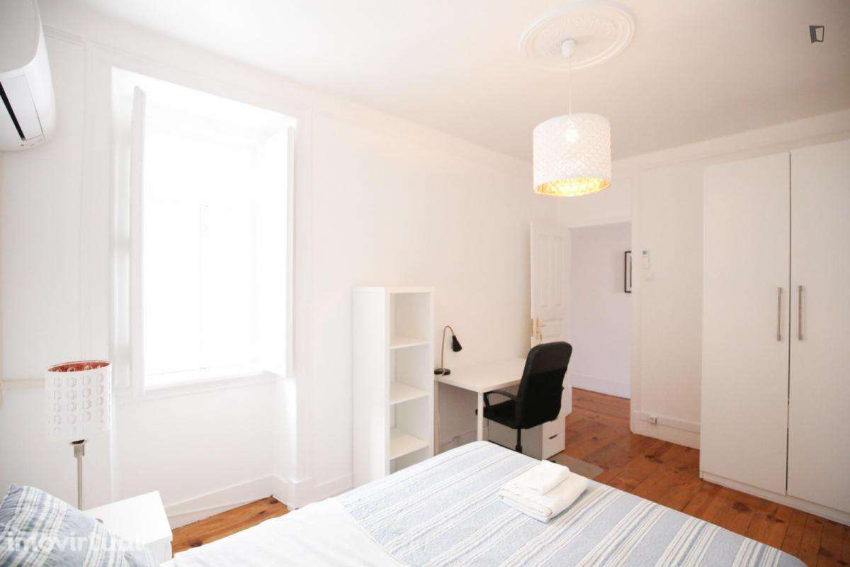 Quarto - localizado em Arroios Lisbon - Grande imagem: 3/37