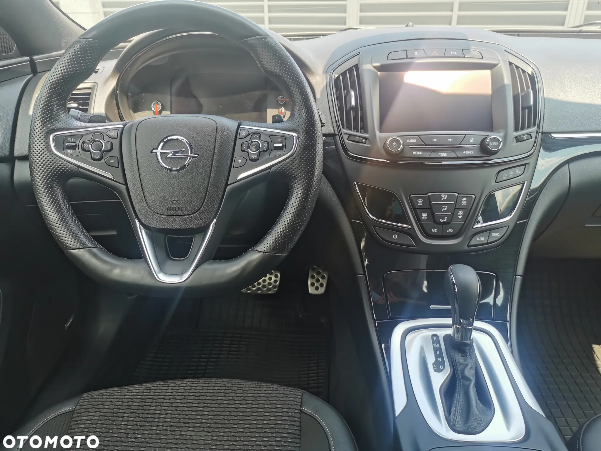 Opel Insignia 1.6 T Cosmo EU6 - 23