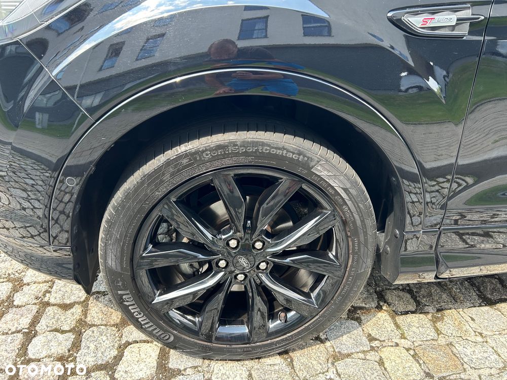 Ford Kuga 1.5 EcoBoost 2x4 Titanium - 36