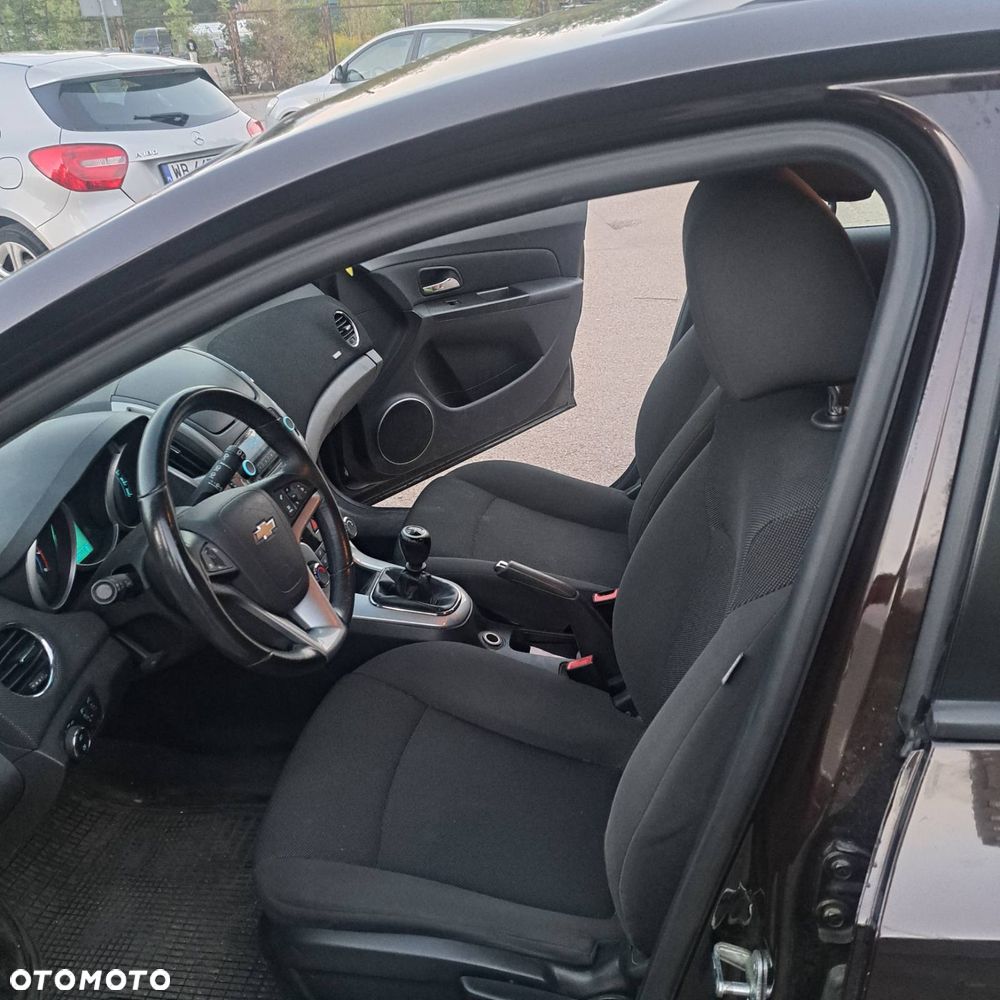 Chevrolet Cruze 1.4 T LT - 8