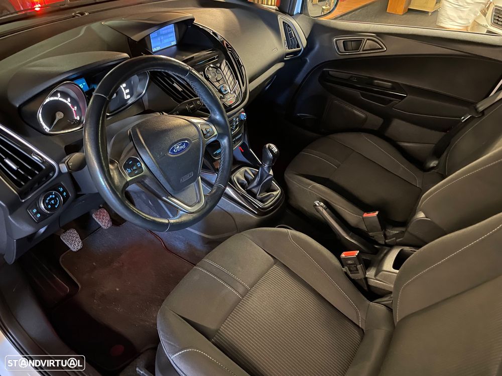 Ford B-Max - 7