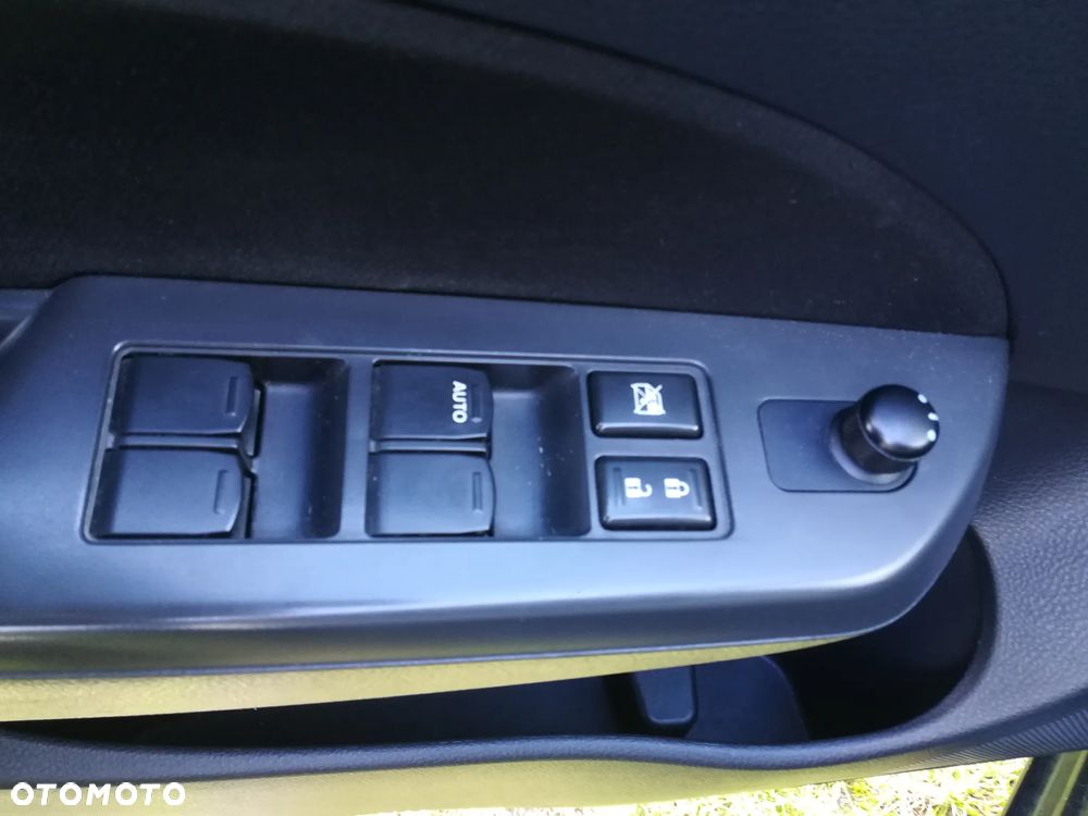 Suzuki Swift 1.3 DDiS 16v GL Airco DPF - 12