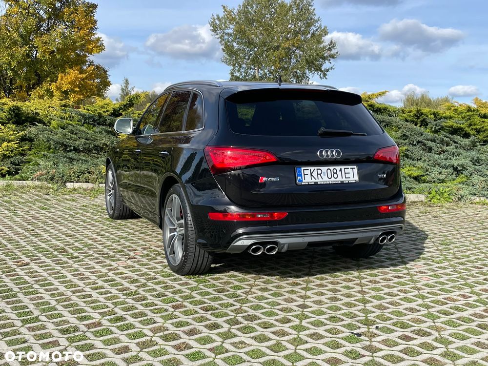 Audi SQ5 - 10