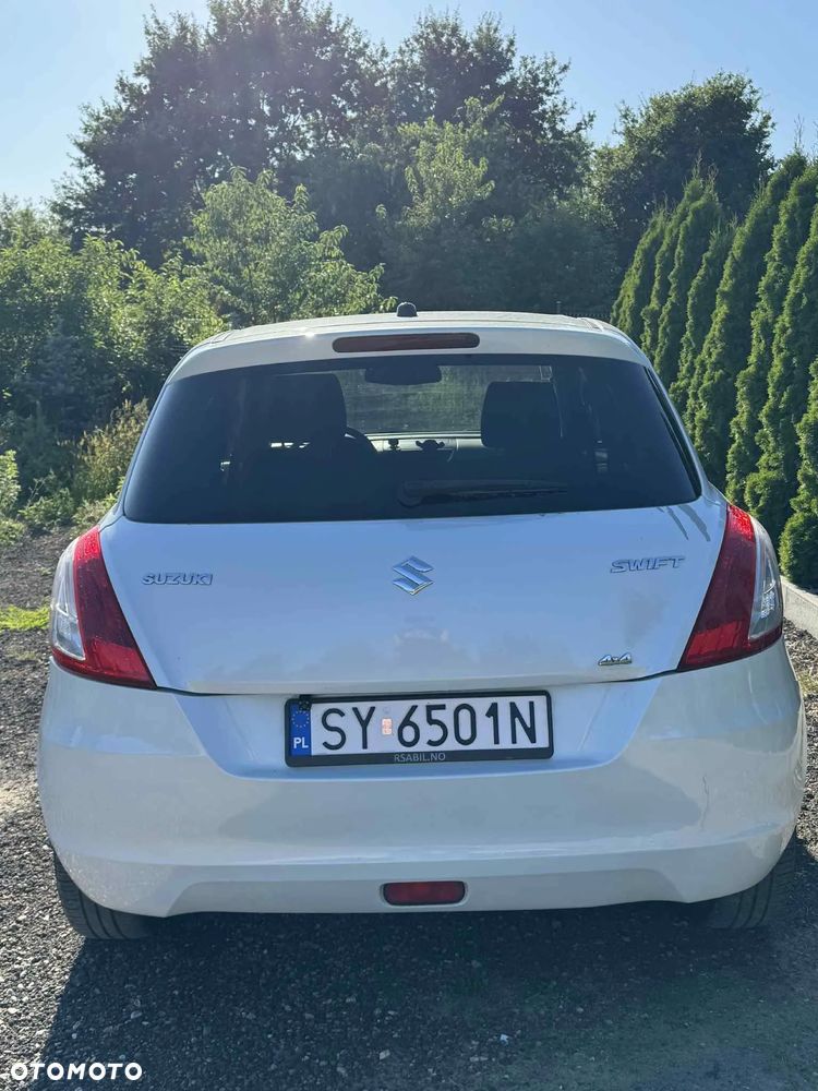 Suzuki Swift - 3