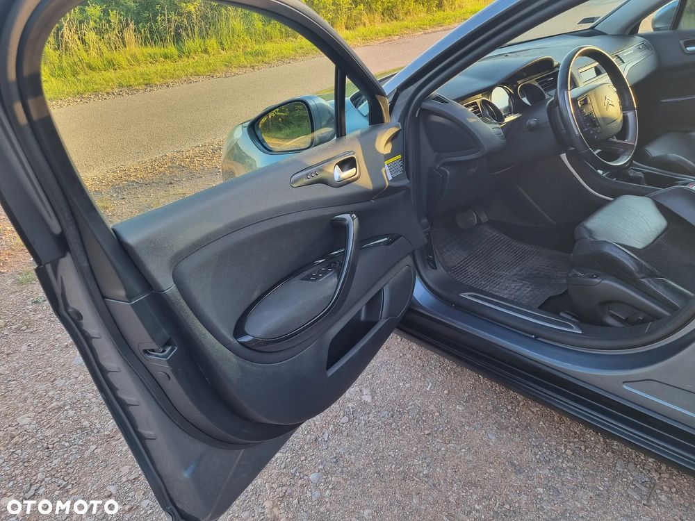 Citroën C5 HDi 135 FAP Exclusive - 18