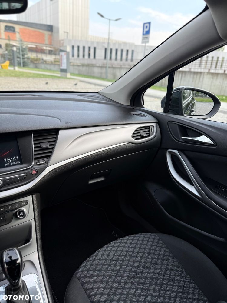 Opel Astra - 18