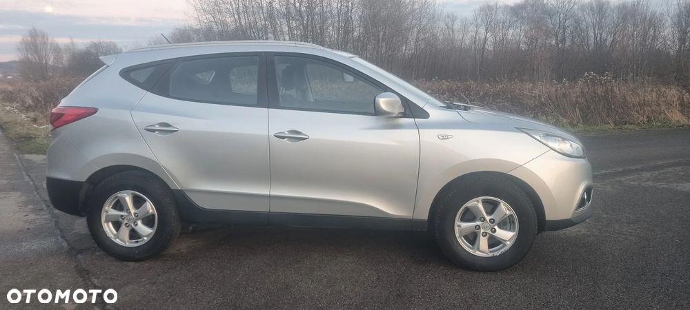 Hyundai ix35 1.6 2WD Style - 21