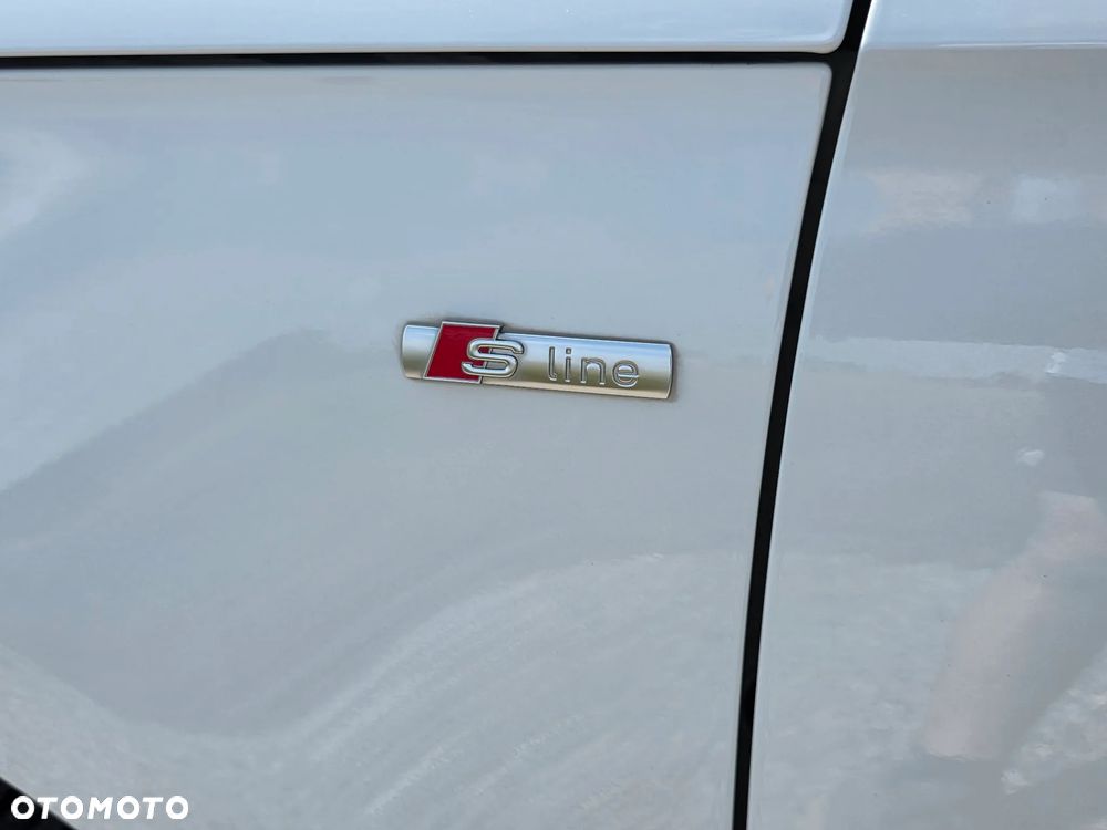 Audi A1 Sportback 1.4 TFSI S line edition - 33