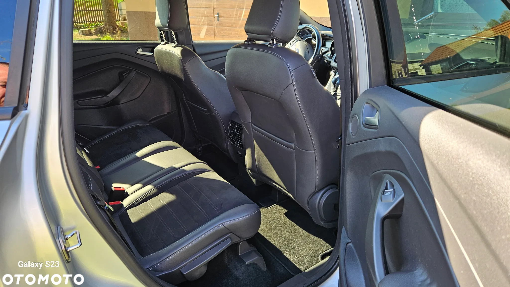 Ford Kuga - 13