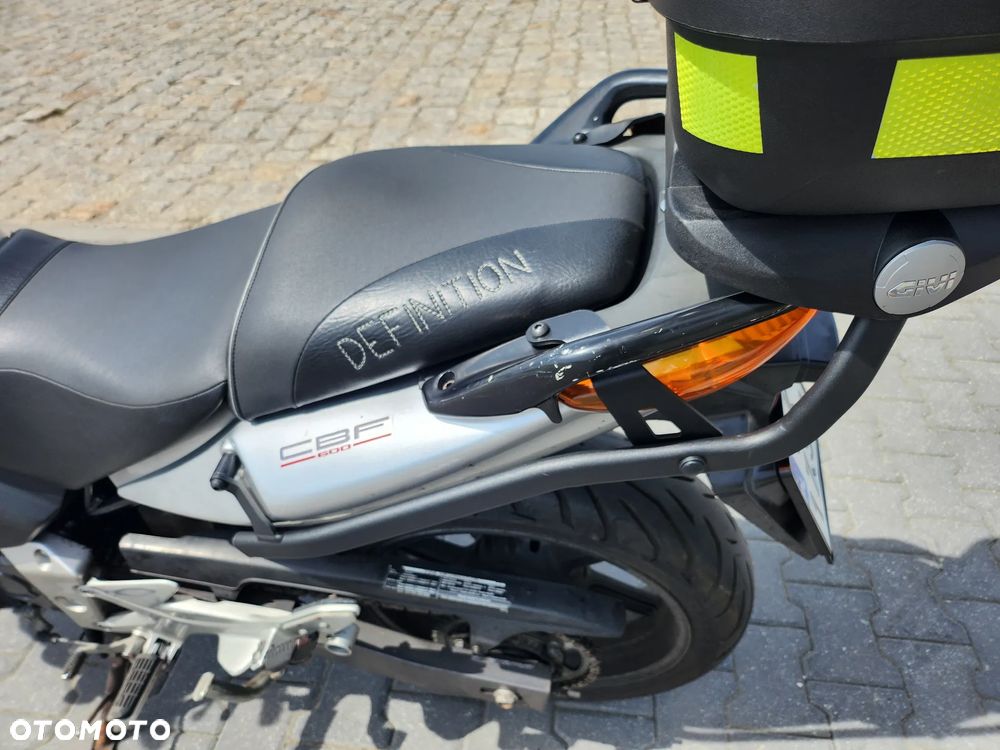 Honda CBF - 21
