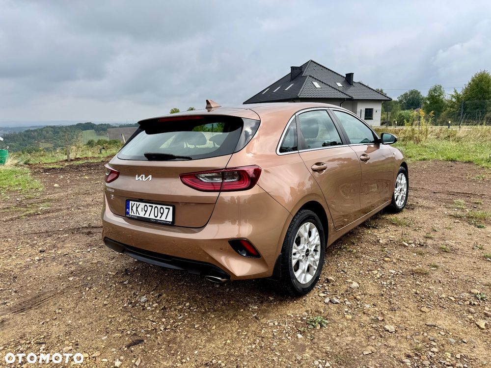 Kia Ceed 1.5 T-GDI Business Line - 3