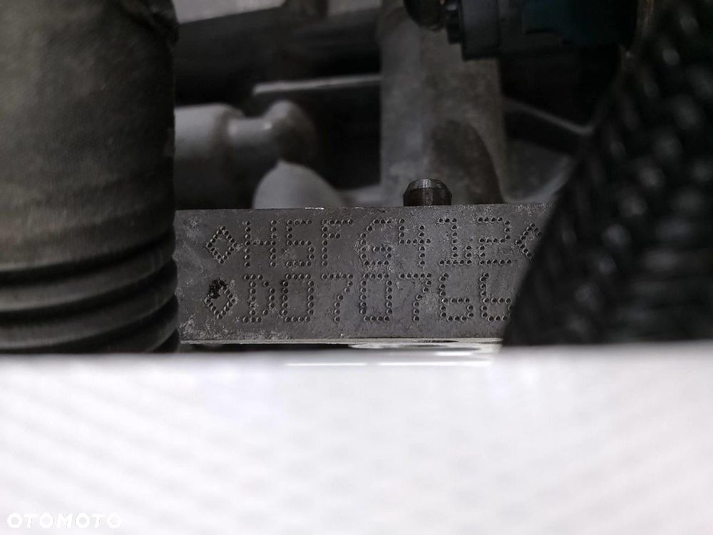 SILNIK RENAULT CLIO IV H5FG412 1.2 TEC - 11