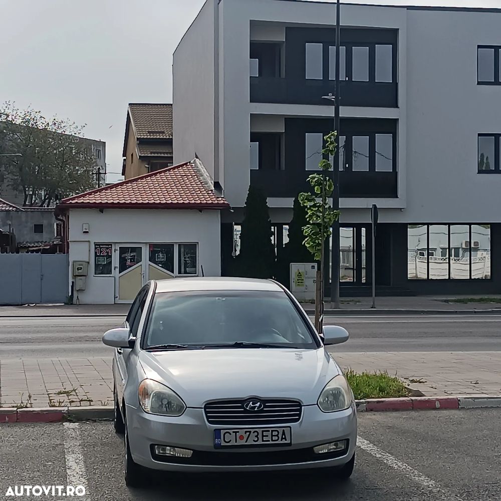 Hyundai Accent MC 1.5 CRDI GL FULL - 1