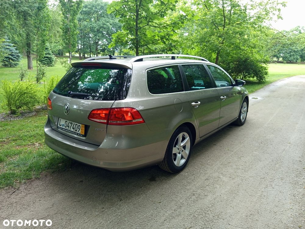 Volkswagen Passat - 6