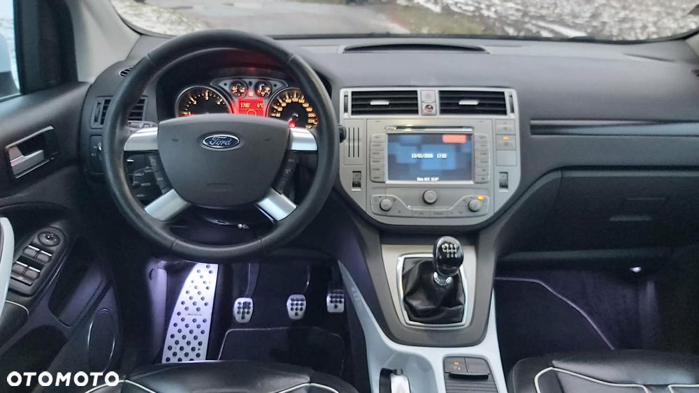 Ford Kuga 2.0 TDCi 4x4 Individual - 4