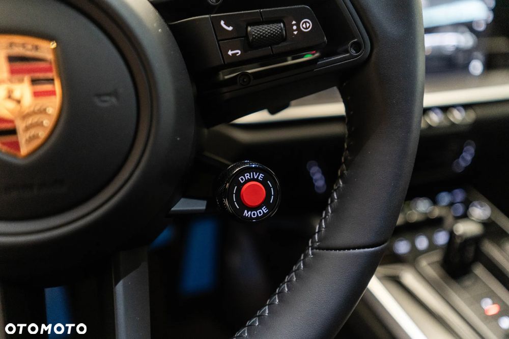 Porsche 911 Carrera S - 20