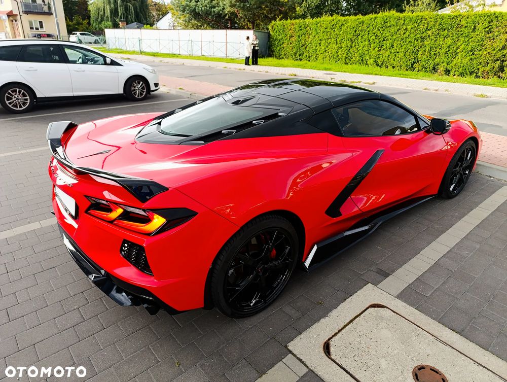 Chevrolet Corvette - 8