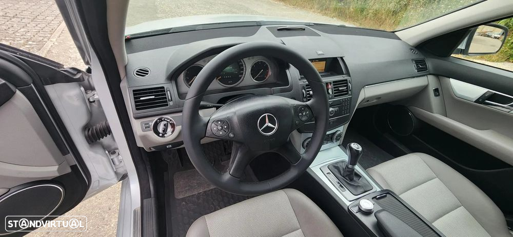 Mercedes-Benz C 220 CDi Avantgarde Aut. - 8