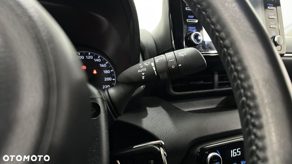 Toyota Yaris - 25
