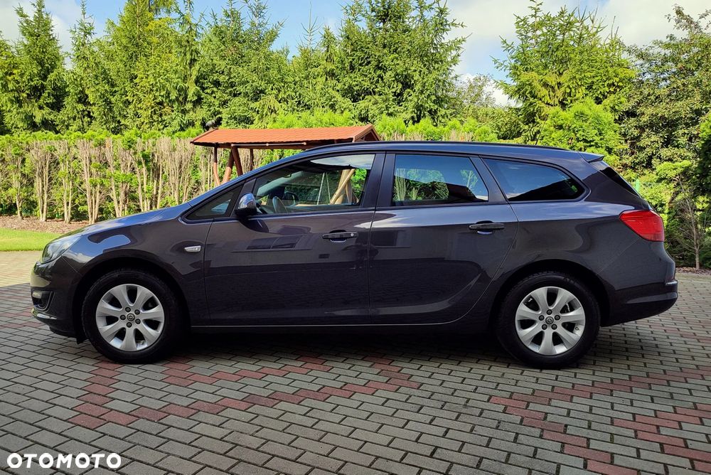 Opel Astra 1.4 Turbo Selection - 12