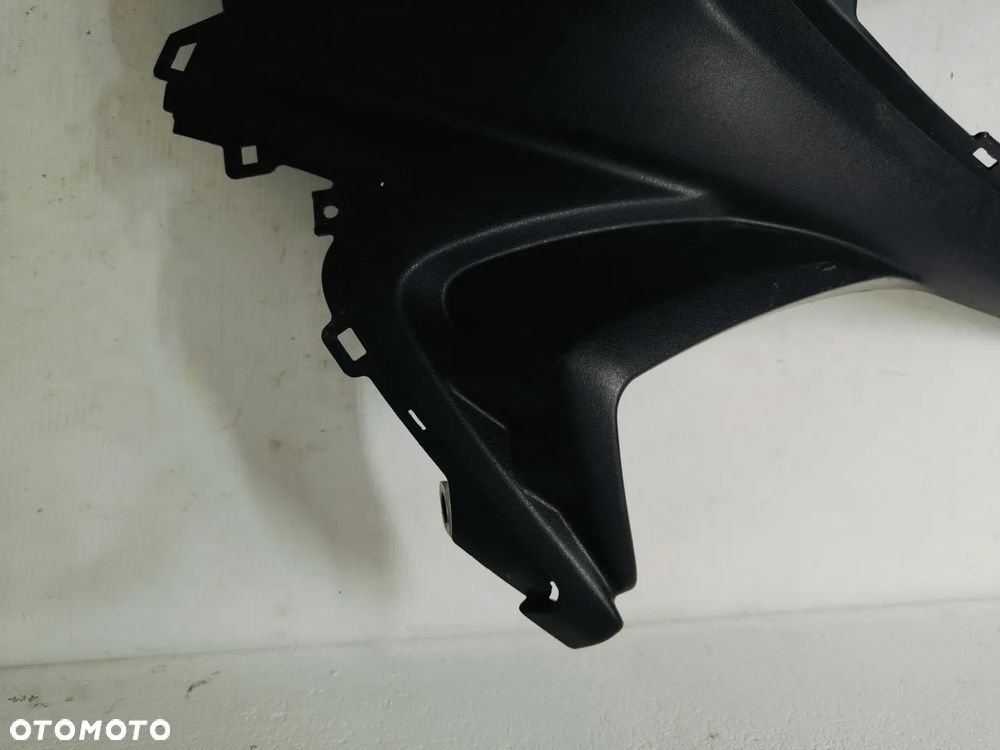 Owiewka prawa  Suzuki dl 650 v -strom - 4