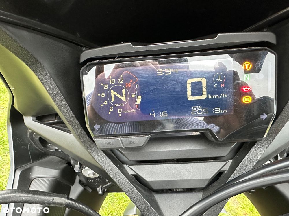 Honda CBR - 8