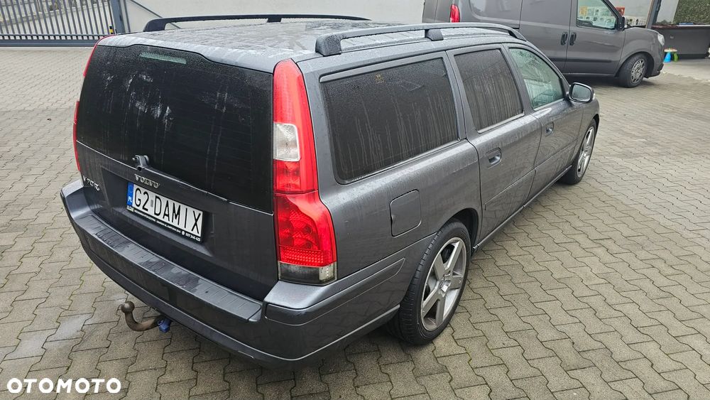 Volvo V70 R - 5