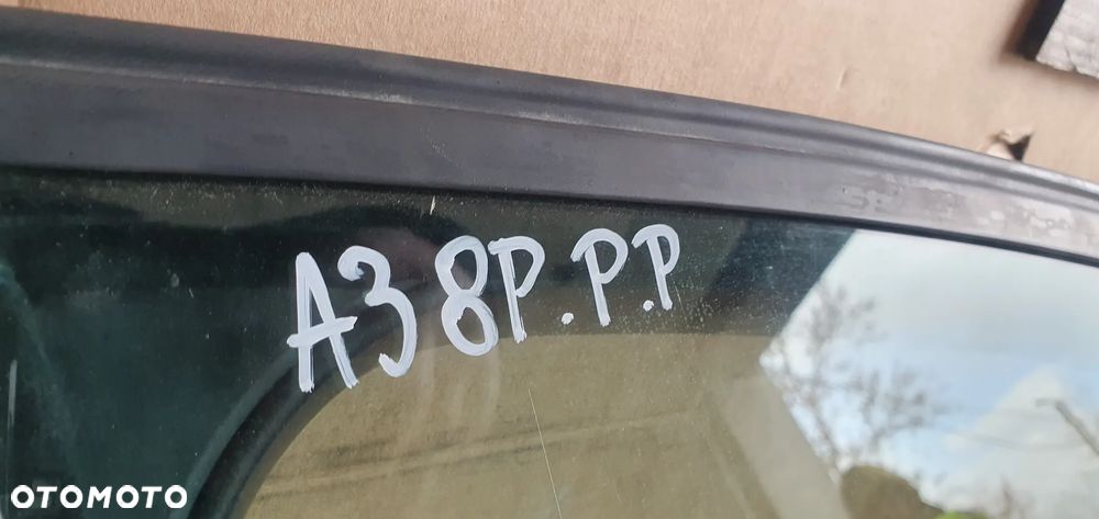 Mechanizm podnośnik szyby ramka prawy przód Audi A3 8P 5D - 7