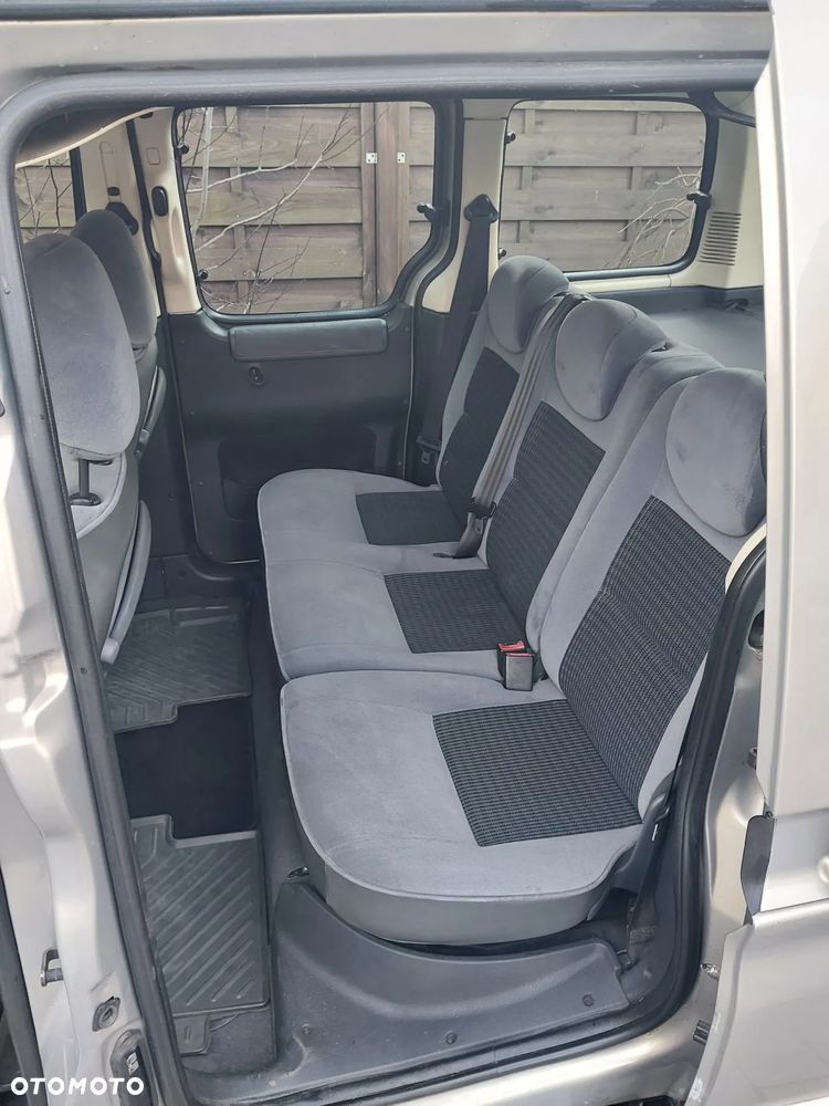 Citroën Berlingo Multispace 1.4i Plus Top-Edition - 4