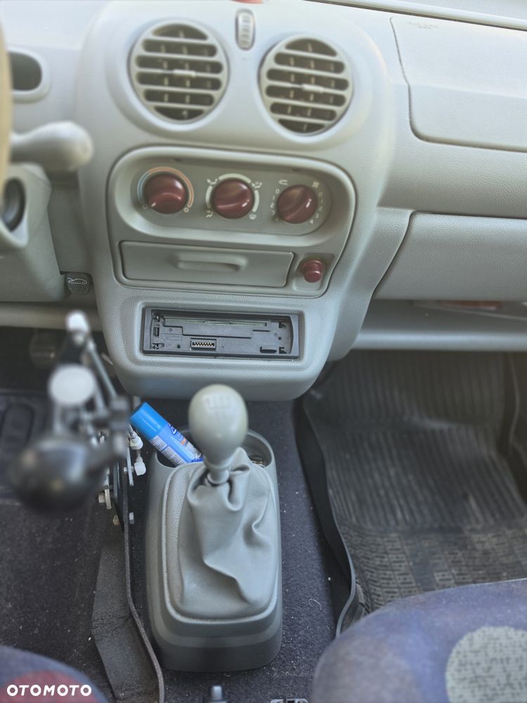 Renault Twingo - 6