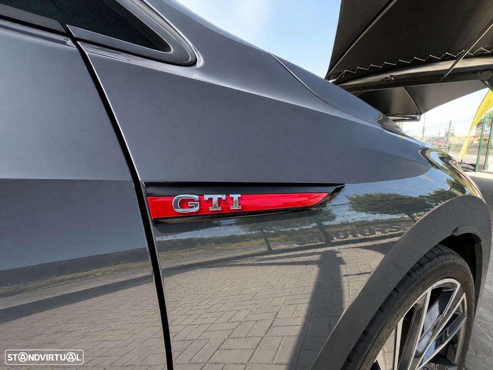 VW Golf 2.0 TSI GTI DSG - 6
