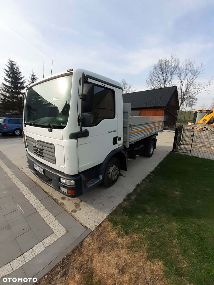 MAN TGL 12.180 4X2 BL - 1