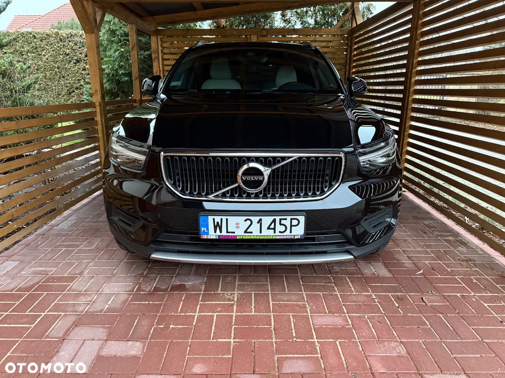 Volvo XC 40 T3 Momentum Pro - 3