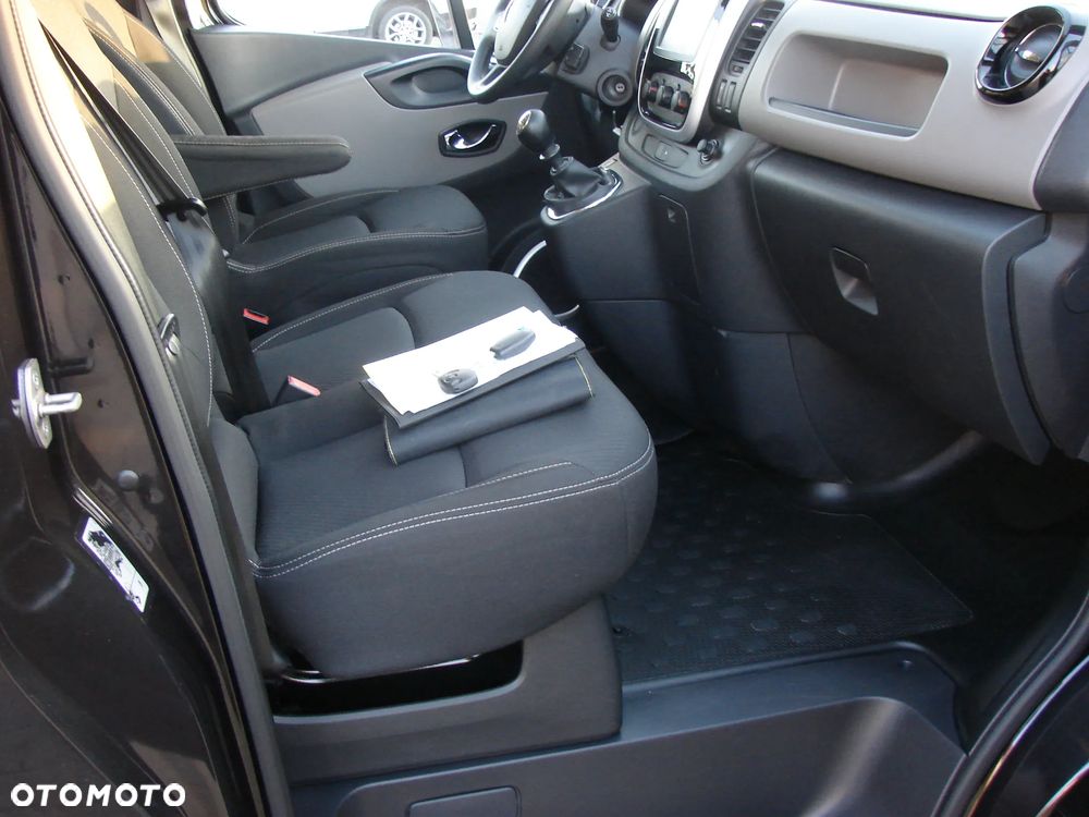 Renault Trafic - 10
