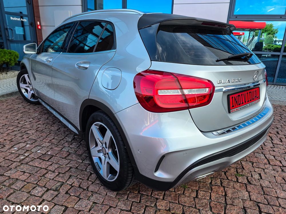 Mercedes-Benz GLA 220 CDI 4Matic 7G-DCT AMG Line - 6