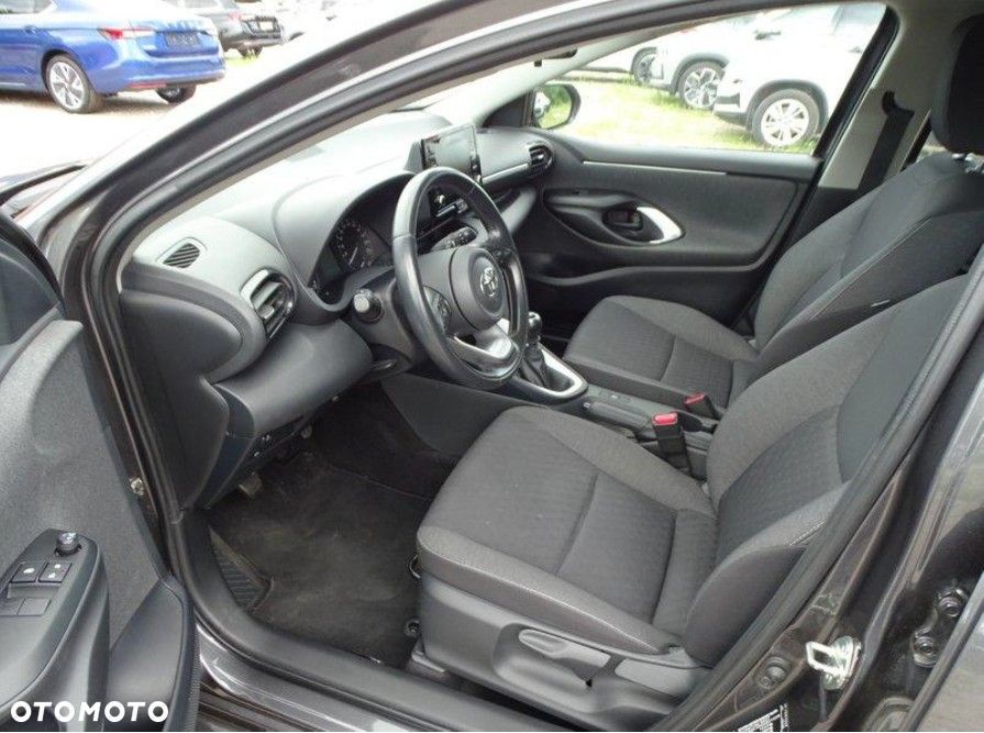 Toyota Yaris 1.5 Comfort - 13