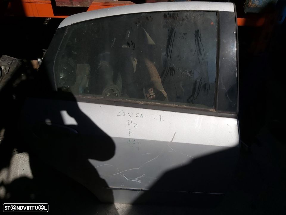 Porta Traseira Direita Fiat Linea 2008 Completa - 1