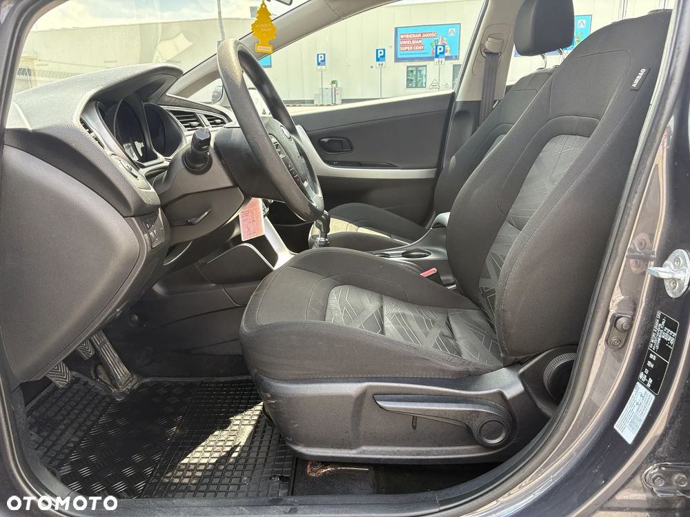 Kia Ceed 1.4 L - 4